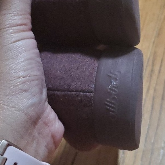 Allbirds burgundy wool runners w 10 - Picture 6 of 7